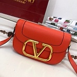 2020 Cheap Valentino Crossbody Satchesl For Women # 221761, cheap Valentino Satchels