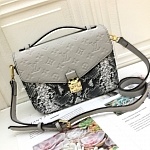2020 Cheap Louis Vuitton Shoulder Bag For Women # 222523