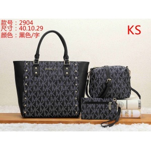 $64.00,2020 Cheap Michael Kors Handbag For Women # 223685