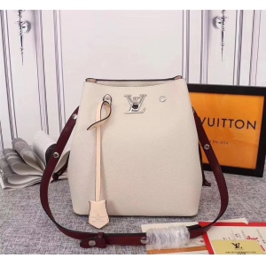 $85.00,2020 Cheap Louis Vuitton Shoulder Bag For Women # 224188