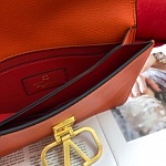 2020 Cheap Valentino Clutches # 224356, cheap Versace Satchels