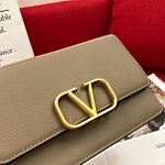 2020 Cheap Valentino Clutches # 224357, cheap Versace Satchels
