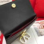 2020 Cheap Valentino Clutches # 224360, cheap Versace Satchels