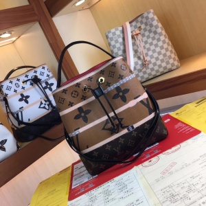 $89.00,2020 Cheap Louis Vuitton Handbag For Women # 225582