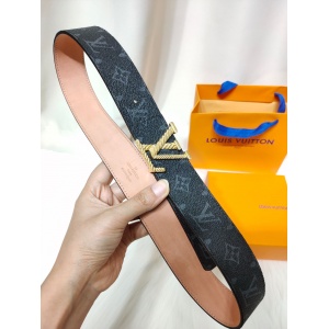 $54.00,2020 Cheap Louis Vuitton 4.0cm Width Belts # 226774