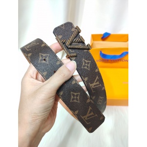 $54.00,2020 Cheap Louis Vuitton 4.0cm Width Belts # 226776