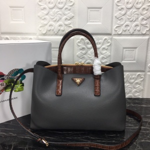 $105.00,2020 Cheap Prada Handbags For Women # 228088