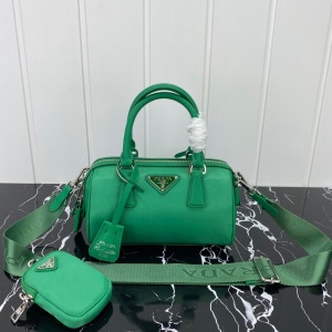 $135.00,2020 Cheap Prada Handbags For Women # 228111