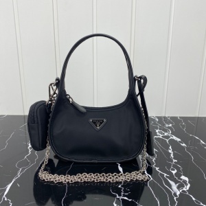 $100.00,2020 Cheap Prada Handbags For Women # 228113