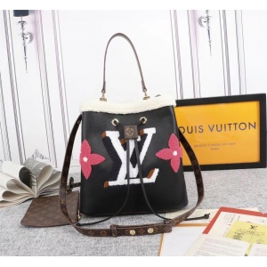 $95.00,Louis Vuitton Handbags For Women # 232717