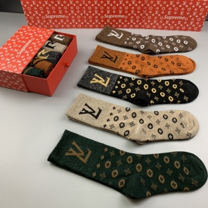 $35.00,Louis Vuitton Logo Cotton Socks Set 5 Pairs # 233508