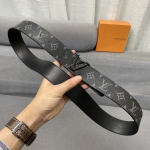 $45.00,2021 4.0 cm Width Louis Vuitton Belts  # 235054
