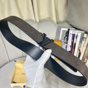 $45.00,2021 4.0 cm Width Louis Vuitton Belts  # 235262