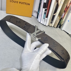 $45.00,2021 4.0 cm Width Louis Vuitton Belts  # 235265