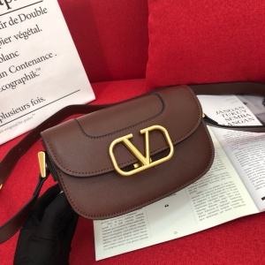 $95.00,2021 Valentino Crossboday Satchels # 236493