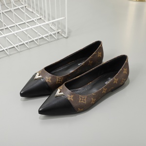 $65.00,Louis Vuitton Flat Heel Sandals For Women # 237934