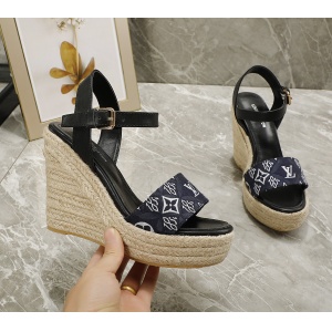 $65.00,Louis Vuitton Wedge Heel Sandals For Women # 237969