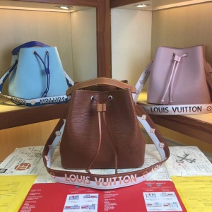 $85.00,2021 Louis Vuitton Handbags For Women # 238974
