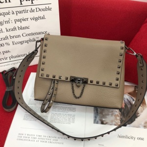 $115.00,2021 Valentino Satchels For Women # 239037