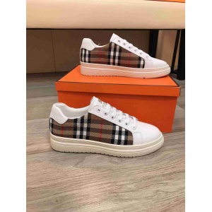 $82.00,2021 Burberry Causual Sneakers For Men in 241065