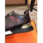 2021 Louis Vuitton Causual Sneakers For Men in 240845, cheap For Men