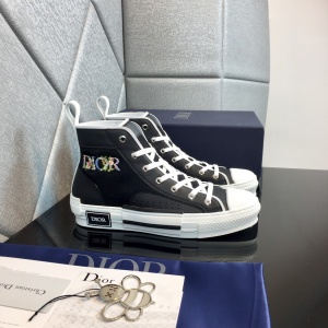 $89.00,2021 Dior Casual Sneakers For Men # 242139