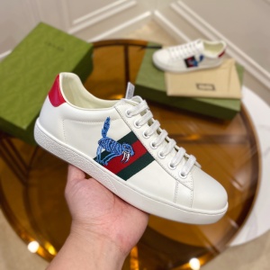 $105.00,2021 Gucci Freya Hartas Ace Sneaker For Men # 242273