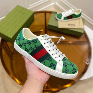 $105.00,2021 Gucci GG Web Sneaker For Men # 242275