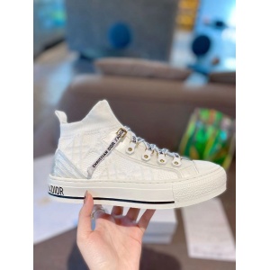 $82.00,2021 Dior Casual Sneakers For Women # 243721