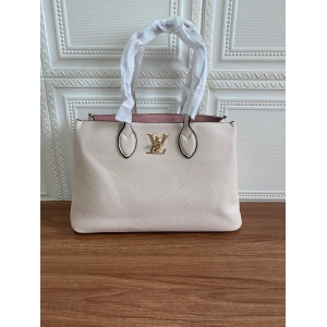 $85.00,2021 Louis Vuitton Handbag For Women # 244193