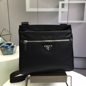 $125.00,2021 Prada Messenger Bag For Unisex in 244337