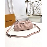 2021 Louis Vuitton Shoulder Bag For Women in 244376