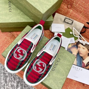 $85.00,2021 Gucci Tennis Logo Embroidered Slip On Unisex # 244925