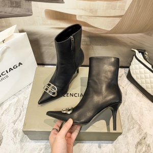 $89.00,2021 Balenciaga Boots For Women # 247437