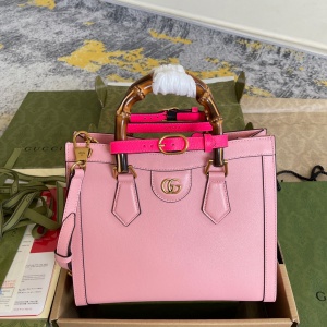 $229.00,2021 Gucci 27*24*11cm Handbag For Women in 247665