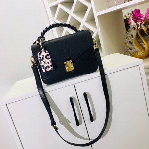 $105.00,2021 Louis Vuitton 25*19*7cm Satchel in 247717