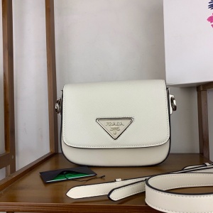 $119.00,2021 Prada 20*15*6.5cm Satchel in 247740