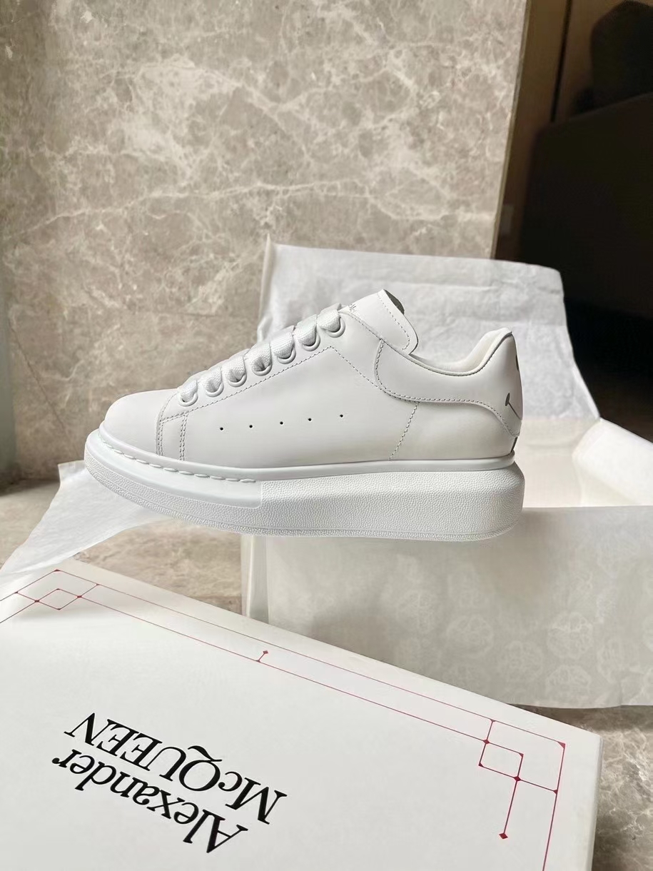 2021 Alexander McQueen Unisex # 247228