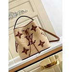 2021 Louis Vuitton 26*26*17.5cm Bucket Bag For Women in 247637