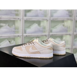 $85.00,The Clash x Nike SB Dunk Low PRO