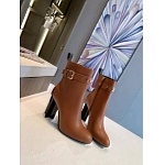 2021 Louis Vuitton Boots For Women in 248398