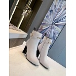 2021 Louis Vuitton Boots For Women in 248399