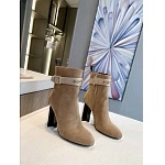2021 Louis Vuitton Boots For Women in 248403