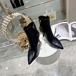 2021 Louis Vuitton Boots For Women in 248421, cheap Louis Vuitton Boots