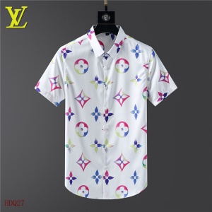 $32.00,Louis Vuitton Short Sleeve Shirts For Men  in 251915