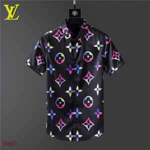 $32.00,Louis Vuitton Short Sleeve Shirts For Men  in 251916