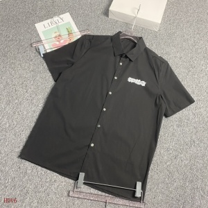 $32.00,Givenchy Short Sleeve Shirts For Men  in 251962