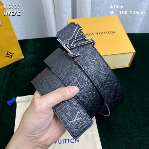 $55.00,4.0 cm Width Louis Vuitton Belt  # 256046