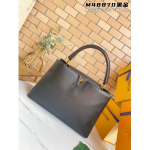 $120.00,Louis Vuitton Capucines Handbag For Women   in 257328