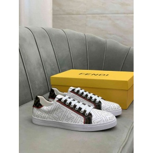 $85.00,Fendi Lace Up Sneaker Unisex in 259421